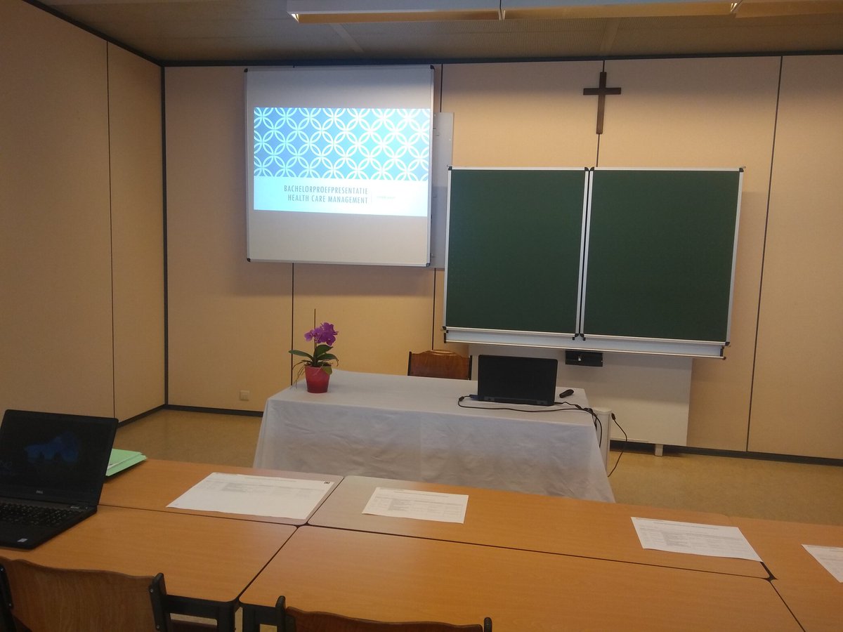 VRASA_MMA's tweet photo. Bachelorproeven #healthcaremanagement .... We leren altijd bij. @odiseehogesch #gdpr in de farma, #ific en #medicalmanagementassistant, #match tussen profiel #CTA en #MMA, professionaliseren van vrijwilligers in het ziekenhuis.... https://t.co/DMbkLozNmt