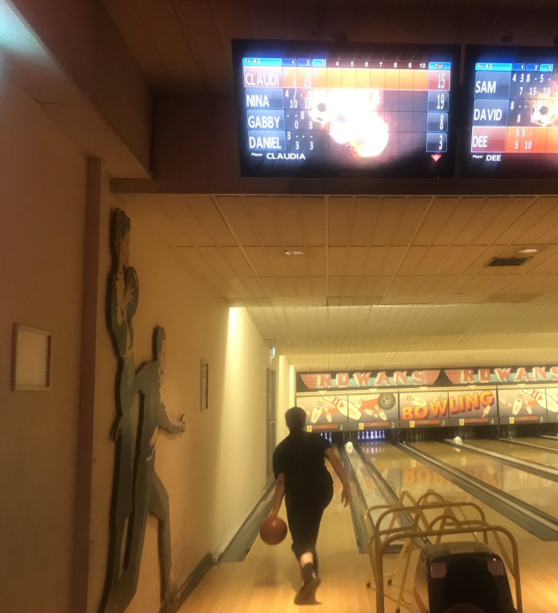 G_Smoczynski's tweet photo. Kicking off #LDWeek2019 with bowling 🎳 what are you doing for LEarning disability week this year? 
@mencap_charity @dee339 @samB1690 @ClaudiaMencap @DanielleHelps3 @jonnyquartz https://t.co/CzTbSbW2a2