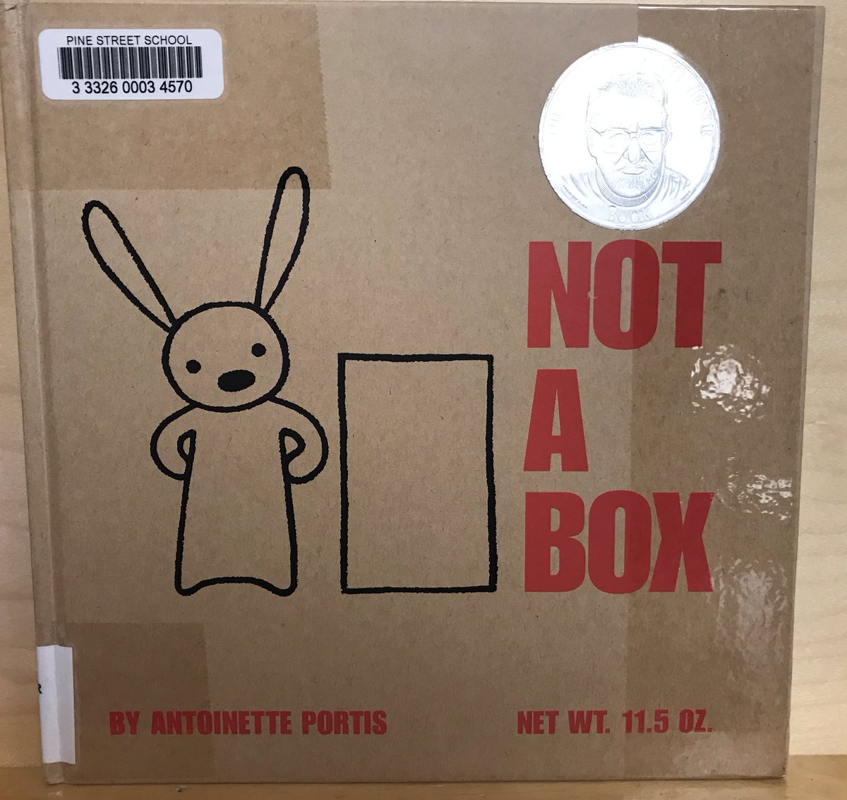 MsAppleby_k's tweet image. We read this fantastic story and de used to make out “not-a-box” into a rocket ship. @PNESchool #MakerSpace #imaginationfun