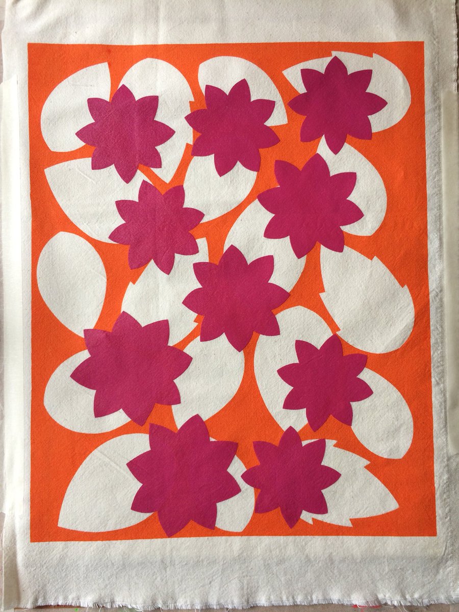 KarolineRerrie's tweet photo. Part way through a week of #workshopprep & #workshops. Today I’ve been #fabricprinting with #handcut #paperstencils & #screenprinting with #puffbinder for the first time. No idea what I’m doing but hoping it works OK! https://t.co/RNHCQQwz4M
