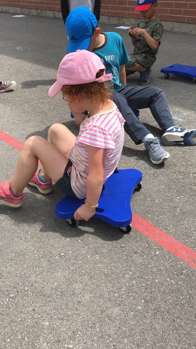 StonehavenES's tweet photo. Scooter races! #freeflow #primaryplayday https://t.co/AxgHhNxdCG