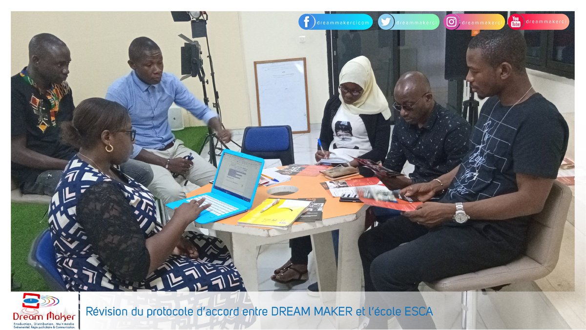 dreammakerci's tweet photo. Essentiellement axée sur une révision du protocole d'accord de partenariat, une rencontre s'est tenue dans à l'ecole ESMA Abidjan entre @dreammakerci et ESCA Ciné

#partenariat #esma #esca_cinema #dreammaker #starDreamMakerMusic #SDMM https://t.co/rwqyZQwdSJ