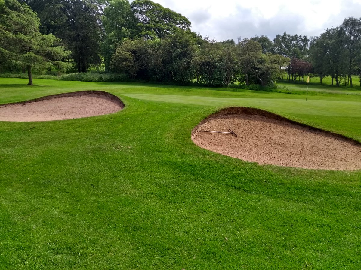 Ianshaw97009575's tweet photo. Greens cut, all around greens cut at semi height, bunkers flymowed, weeded &amp; given a good rake &amp; all around clubhouse flymowed &amp; strimmed. https://t.co/VaZqbXm23f
