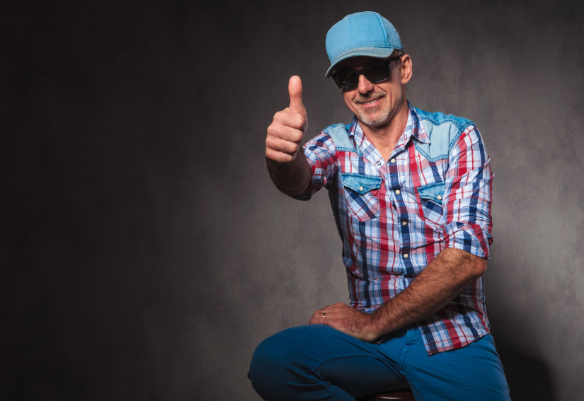 nationhats's tweet photo. #DidYouKnow that trucker hats originated in the farming industry? When farm supply companies began giving them as promotional giveaways, it became a popular accessory for truckers. Since then, this style of hat has been worn and collected by many others. https://t.co/vWqSPpn1B1