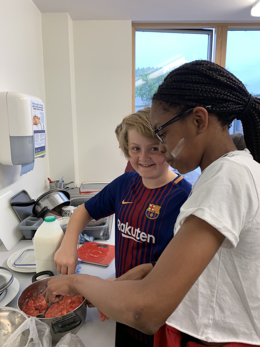 Boarding | Holyport College tweet media