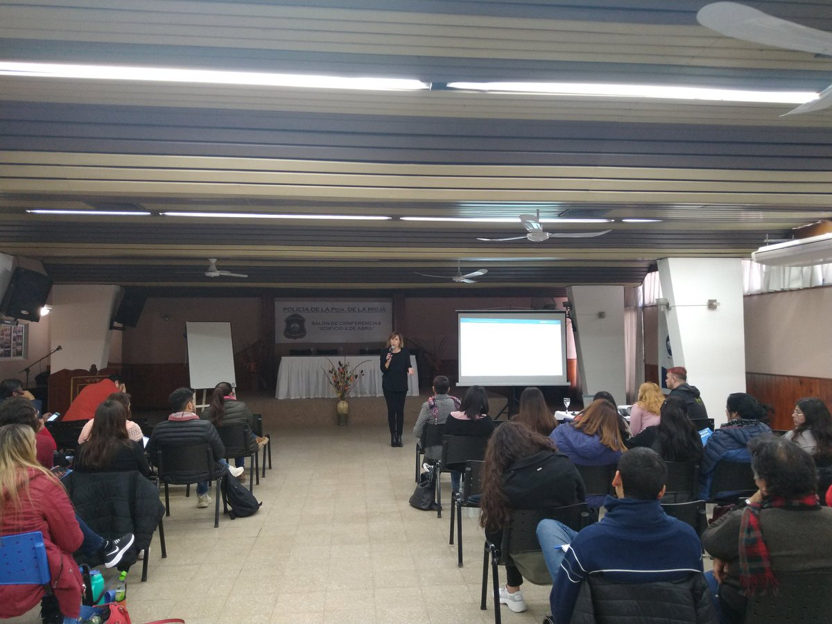 mariokatzenell's tweet photo. #IVProgramaFederal @INAPArgentina #ComunicaciónGubernamental con @solcitodelg en @GobLaRioja @DGCELR @TejedaCarlosA https://t.co/LG5bHYQ7MS