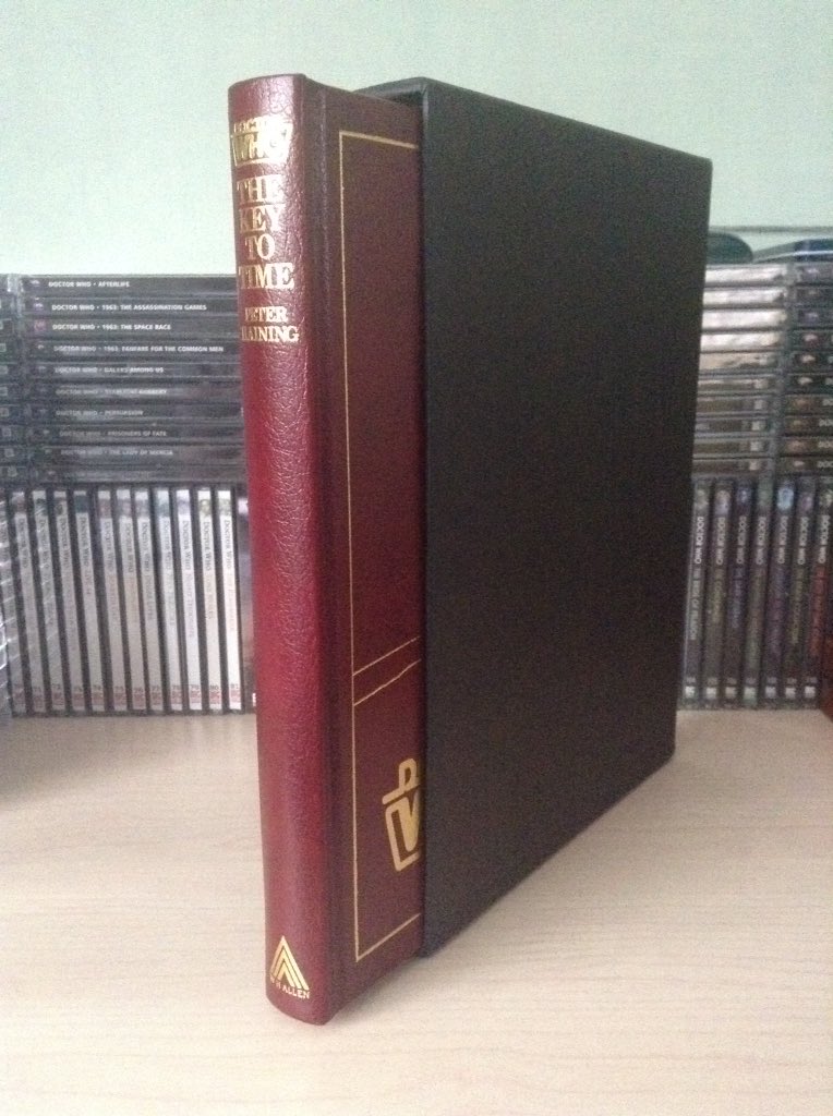ConnorJAdkins's tweet image. Finally managed to get my hands on a book I've always wanted to own ever since I clamped eyes on it. #DoctorWho #TheKeytoTime