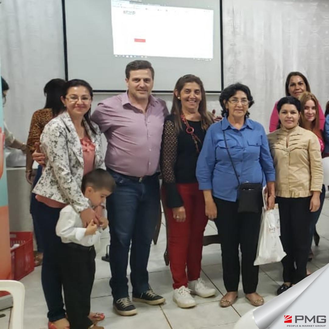 OficialPmgpy's tweet photo. Compartimos con ustedes algunas imágenes de lo que fue el taller que se llevo acabo el fin de semana, en la cuidad de Caaguazu..
Estén atentos muy pronto estaremos por su zona!!
#PMGPY #JuntosCreandoCalidadDeVida #Juntos15años #Caaguzu2019 https://t.co/VCRI5YTGFL