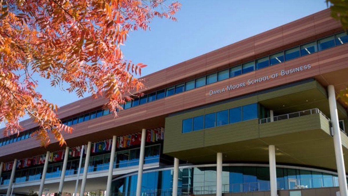 MooreSchool's tweet photo. ✅ No. 1 part-time program in SC
✅ Flexible schedule
✅ Immediate career impact 
Tell us again why you don't have your #MBA? Come to our info session on June 25 at 5:30 p.m. in @SpartanburgCity! Register ➡️ https://t.co/W4A7SUoRjM @UofSCPMBA @MelissaN_PMBA #MoorePMBA https://t.co/2ActZJ5mJk