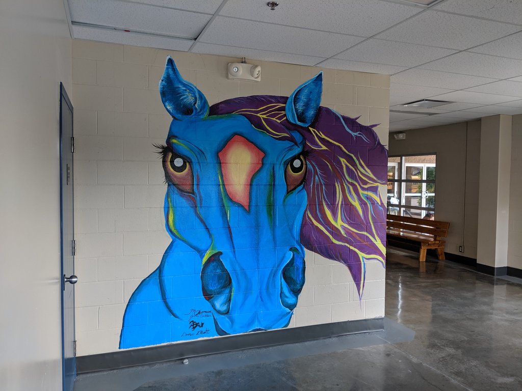 JerTinsley's tweet photo. Amazing, talented, art students @duncancschool . I love the school murals! #beautycreator #PBL https://t.co/KUwirZExl3