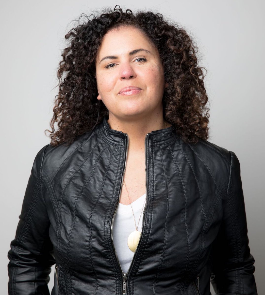 <a href="/arriola/">Ana Arriola-Kanada</a> @safiyanoble @zette16 <a href="/ralston/">Nicola Ralston</a> @ChristianaChae @silkamiesnieks <a href="/PhnamBagley/">Phnam Bagley</a> for an intersectional narrative of womxn discussing shaping experiences across theory, research, material science, couture, AI/ethics, game mechanics, UX, and industrial product design principles