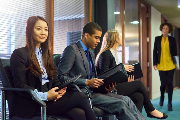 LWCHomes's tweet photo. Important Tips for New Job Hunters https://t.co/ON0cT4sLSW https://t.co/73h2Yn3Rgj