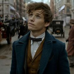 joeamonuk's tweet photo. Does @RoryStewartUK remind anyone else of Newt Scamander (@iEddieRedmayne)
This isn't meant as an insult to anyone. #fantasticbrexit https://t.co/BNzW5iJ3dc