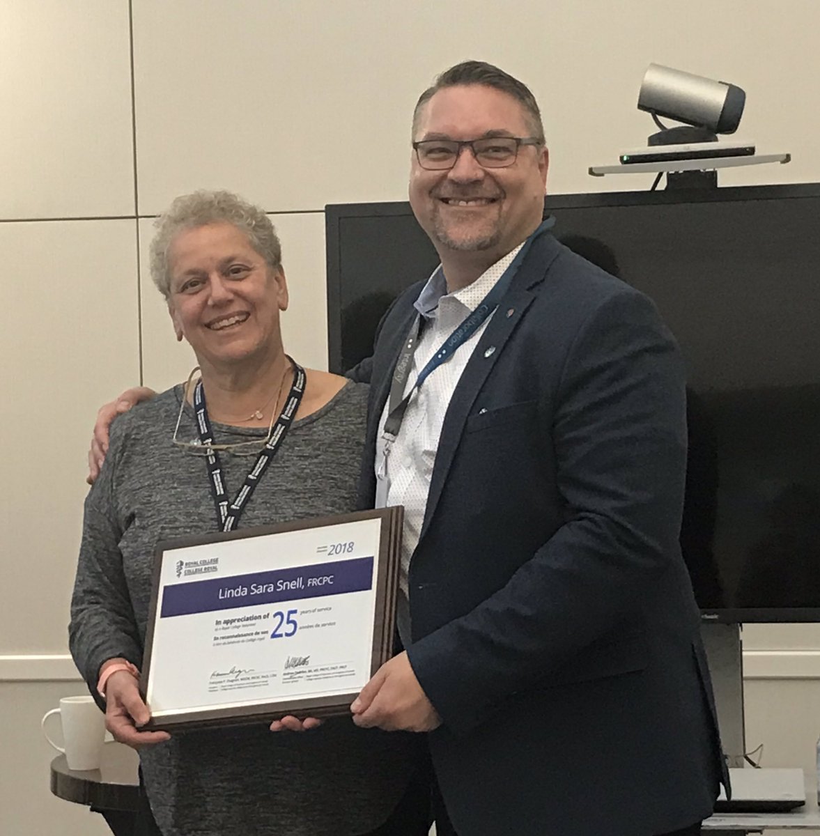IHSE McGill (@ihse_mcgill) on Twitter photo Congratulations to our very own Institute (<a href="/IHSE_McGill/">IHSE McGill</a>) Faculty Member, @LindaSMedEd, being recognized by the <a href="/Royal_College/">The Royal College</a> and <a href="/drjfrank/">Dr Jason Frank</a> for 25 years of service! A wonderful educator, leader and human being. Photo from <a href="/DrSueDojeiji/">Dr Sue Dojeiji</a>. Linda's bio: mcgill.ca/ihse/about-us/… #MedEd Congratulations to our very own Institute (<a href="/IHSE_McGill/">IHSE McGill</a>) Faculty Member, @LindaSMedEd, being recognized by the <a href="/Royal_College/">The Royal College</a> and <a href="/drjfrank/">Dr Jason Frank</a> for 25 years of service! A wonderful educator, leader and human being. Photo from <a href="/DrSueDojeiji/">Dr Sue Dojeiji</a>. Linda's bio: mcgill.ca/ihse/about-us/… #MedEd