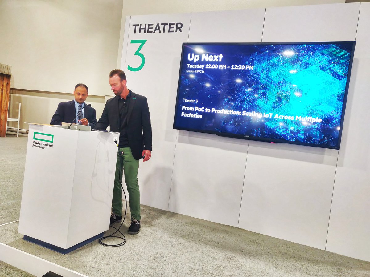 TheAndySignal's tweet image. It&apos;s a long walk through the sponsor area to Theater 3, but should be worth it to see @PTC Augmented Reality on show... From PoC to Production #ConnectIoT #HPEDiscover #EdgeComputing