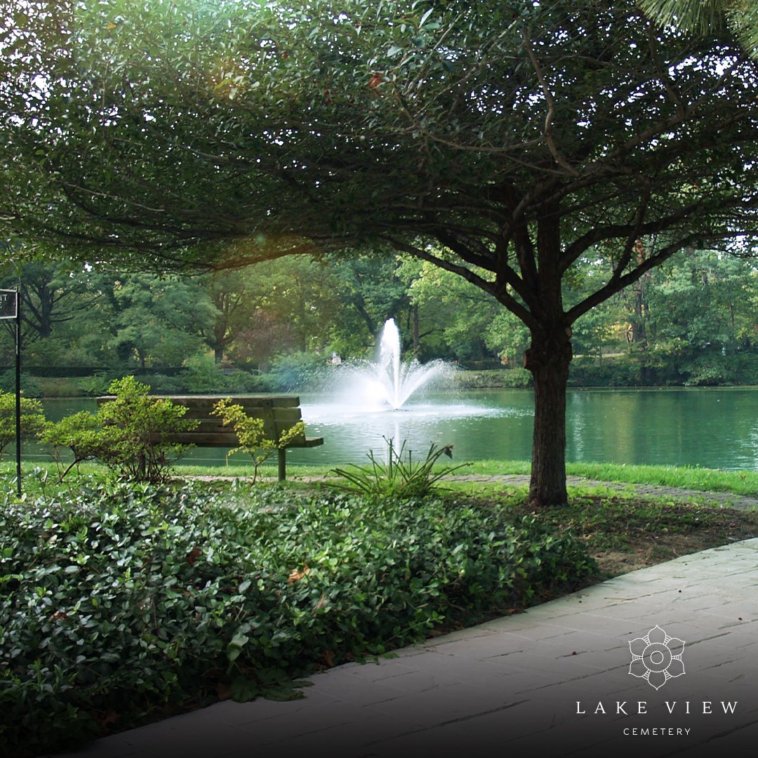 LakeViewCem's tweet photo. At Lake View Cemetery, you’ll find sprawling acres of lush gardens, blooming trees, and walkable trails. And the rest is history. #LakeView150 #LakeViewCemetery https://t.co/d75H9W2fEH