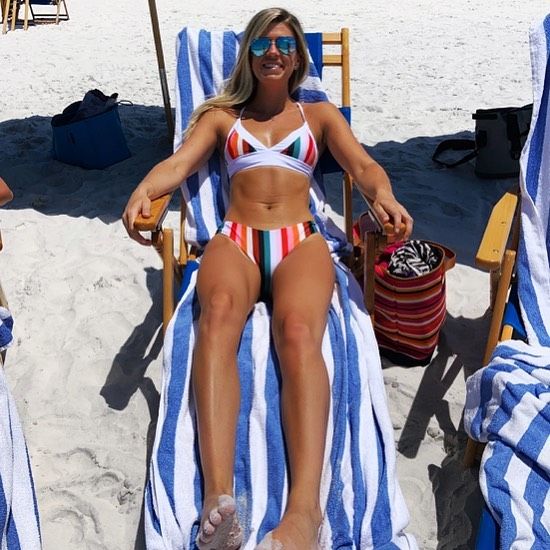 zaful_official's tweet photo. Stripe pride🌈(ins: laceylivefit)
Check now: https://t.co/YzRFHeLcFU
🎀Code:ZFWS🎀
✈️Global free shipping on $49✈️
#ZAFUL #ZFgirl #Fashion #ZFbikini #bikini #bathingsuit #swimwear #Stripe #tanned https://t.co/iW3HXQXj8R