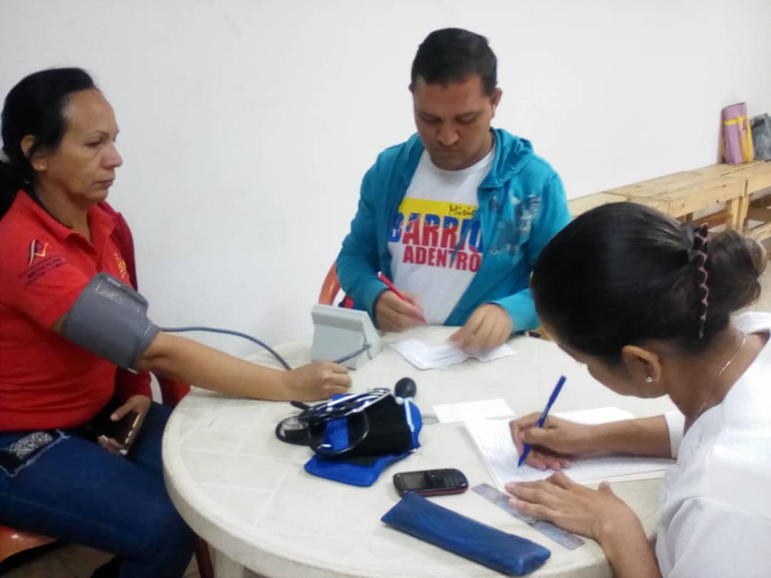 MercalOficial's tweet photo. Carabobo| #18jun Jornada de Salud Integral se desarrolla en la sede de la Jefatura Estadal de   @Mercal_Carabobo en beneficio de los trabajadores
#AtenciónSocialParaElPueblo https://t.co/vzZnfJtKjC