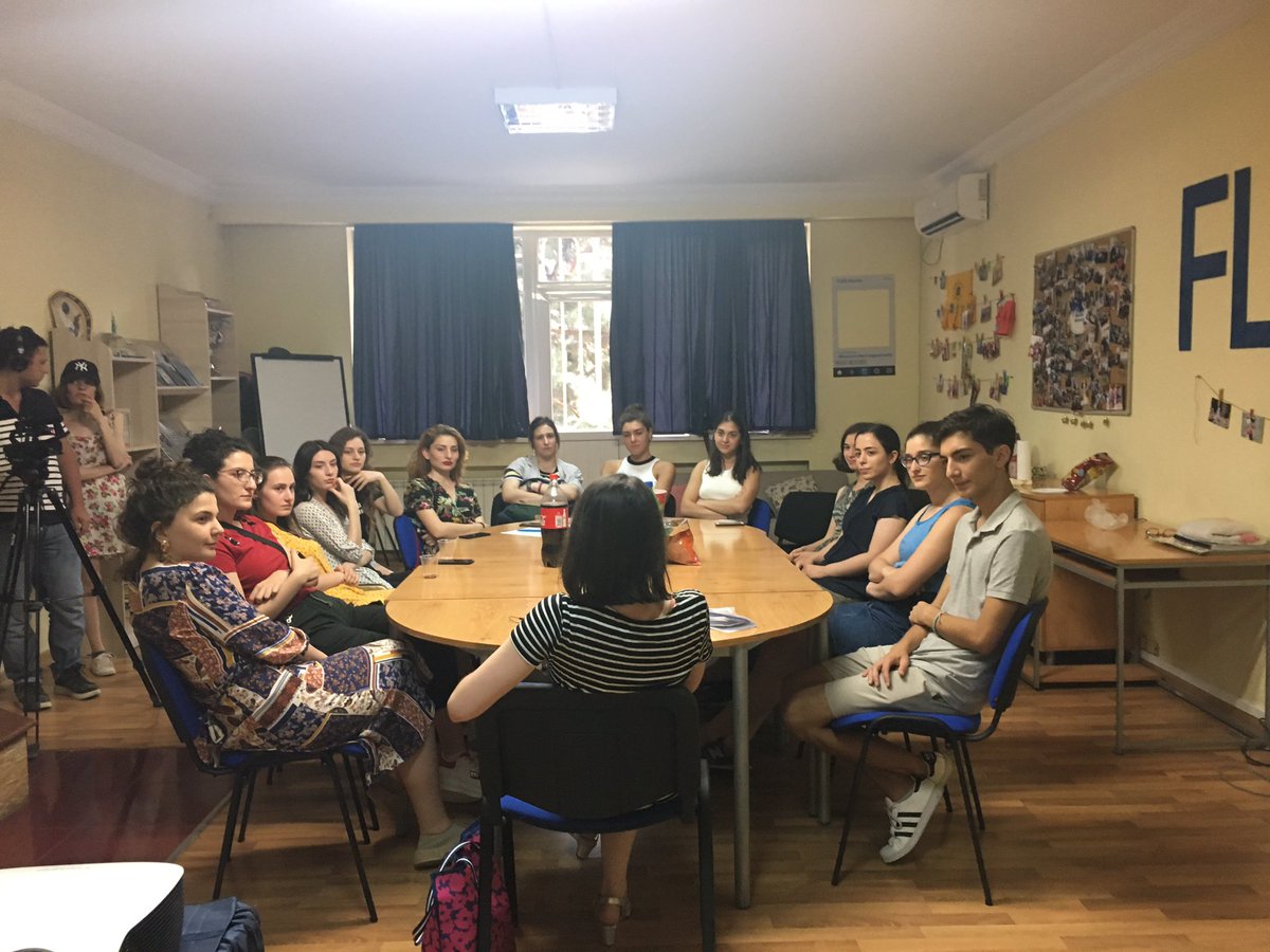 This is how Suitcase Stories is done 🧳