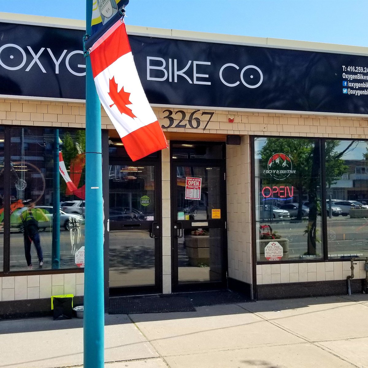 We want your design input.   We need to make the front of Oxygen's store as groovy as the inside.   How do we make it look better?  Stucco?  Barn board?   Paint?  Graphics?   Let's hear some ideas!