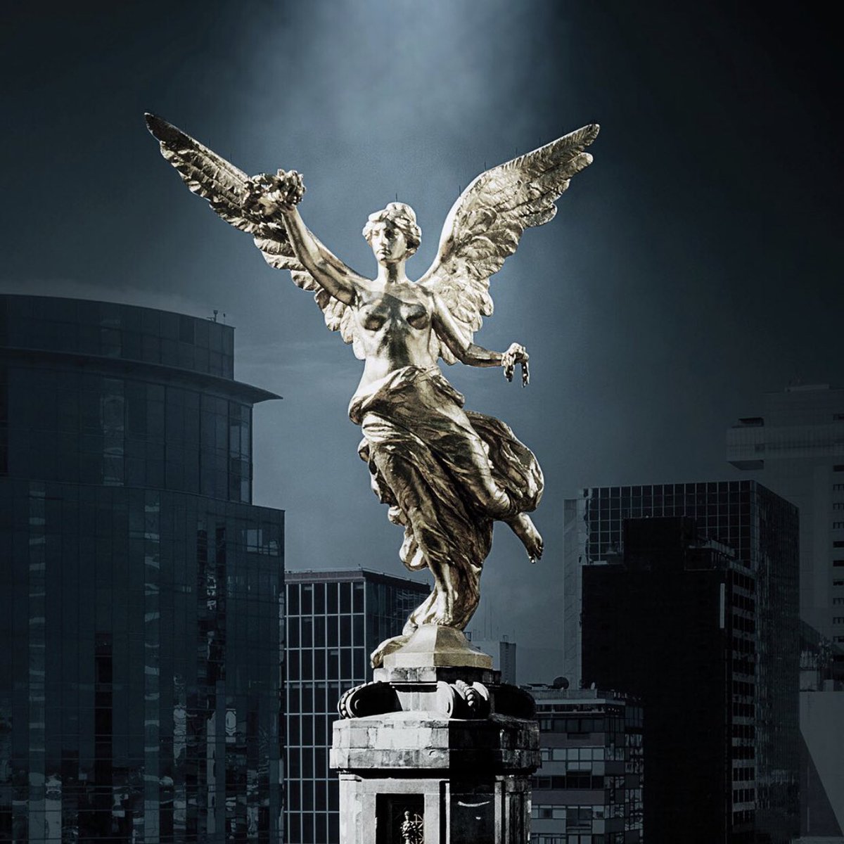 La Victoria Alada. Más que un ángel, es un recordatorio para todos los mexicanos de su libertad. #Preso1 #LibertadParaCarmelo