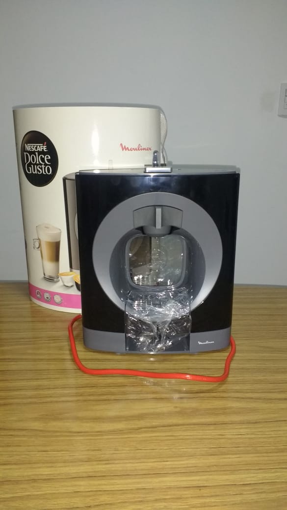 eze9252's tweet photo. Vendo cafetera Dolce Gusto. Practimante nueva, sin uso! 

Precio $3000 

@VivireNuevaCba https://t.co/U3qAmniC6V