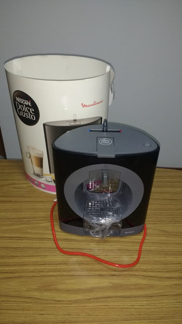 eze9252's tweet photo. Vendo cafetera Dolce Gusto. Practimante nueva, sin uso! 

Precio $3000 

@VivireNuevaCba https://t.co/U3qAmniC6V