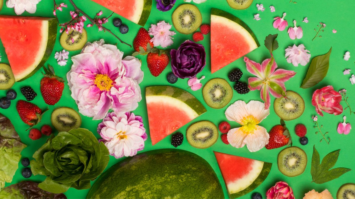 Happy Launch Day, Kennett Square!

From food and beer, to live music and art, this issue is your guide to all things in and around Kennett. Foodies be warned, deliciousness awaits you!

Check out a digital version of our Summer to Savor issue here: figkennett.com/magazine