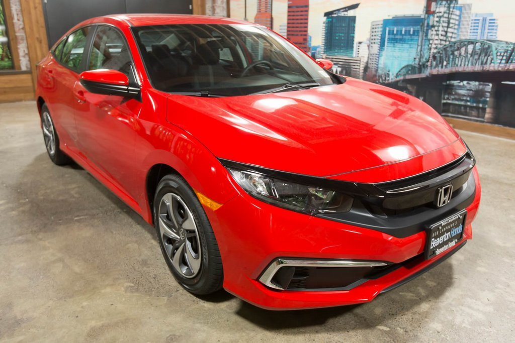 _BeavertonHonda's tweet photo. It's #NationalSplurgeDay -- the perfect day to #TreatYoSelf to that new #Civic you've had your eye on! 👑🚗🛍️🤑 https://t.co/z6Qa01OqBu #TreatYoSelfTuesday #HondaCivic #Honda https://t.co/hljzaMkega