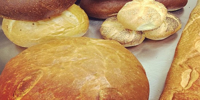EgyptStarBaker's tweet photo. Our bakeries have everything you need for every occasion from traditional Kiffles to Lekvar buns and specialty cakes for celebrations. https://t.co/WIHsoueDE0
