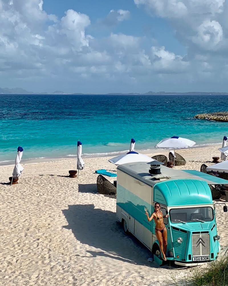 Every aspect of Belmond Cap Juluca was designed to enchant✨&amp; delight🤩 The resort sits on one of the best beaches👌🏖 in the Caribbean. Then there’s Pimms, one of the most romantic💞restaurants on the island, serving the most divine Italain cuisine🍝🤤#800daysaroundtheworld