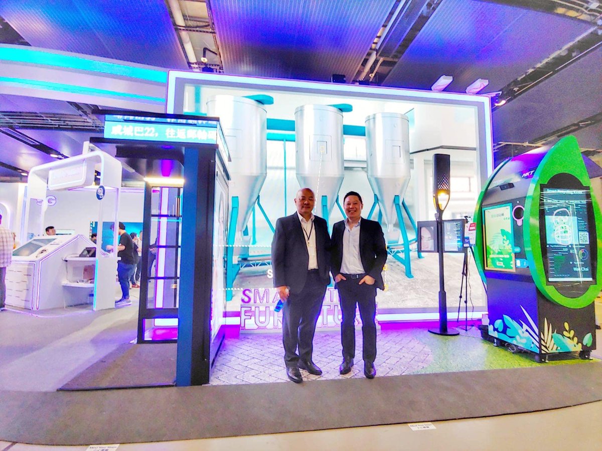 CreateLED's tweet image. We were honored to work with PCCW Media and Radius on the Smart Street Furniture on 5G Smart City which named HKT 5G Tech Carnival in Hong Kong last week.

#smartcity #videowall #displaywall #datawalls #creativeLEDdisplay #5G #streetfurniture