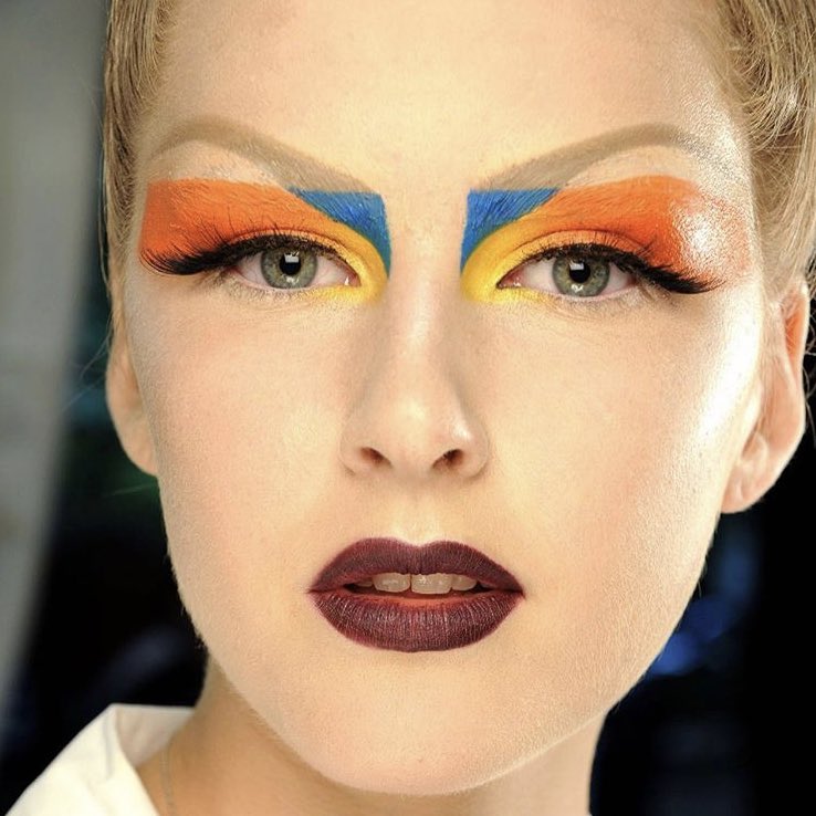 hilmafklint's tweet photo. @beautybay fashion makeup which I’ve took my inspiration from in previous pictures https://t.co/zH33IYVAoh