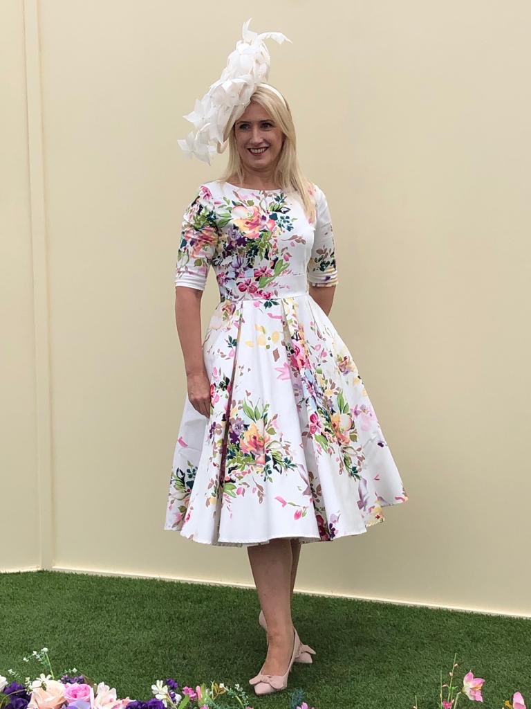 MhoragForbes's tweet image. #royalascot #samehat queen maxima and I matched!