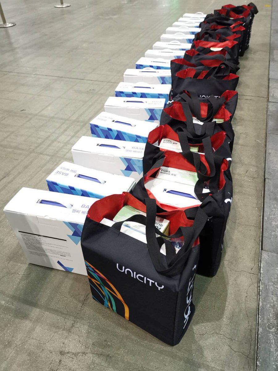 blackupwhite's tweet image. ขอแสดงความยินดีกับงานเปิดตัวนวัตกรรมใหม่ล้ำค่า #GLIC2019
#UNICITY เค้าเติบโตขึ้นเรื่อยๆค่ะ เราจะเติบโตไปกับเค้าหรือเราจะดูเค้าเติบโต ปีหน้าเจอกันใหม่ #GLIC2020 ต้องมีเราชัวร์ #PUPAETEAM ❤️❤️❤️