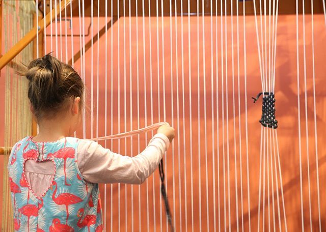 Drawing on the global slow food movement, which highlights the importance and value of taking time to produce, assemble and consume food, Slow Art Collective applies this logic to the experiencing of art. By encouraging audience participation in the craf… bit.ly/2FdkP6D