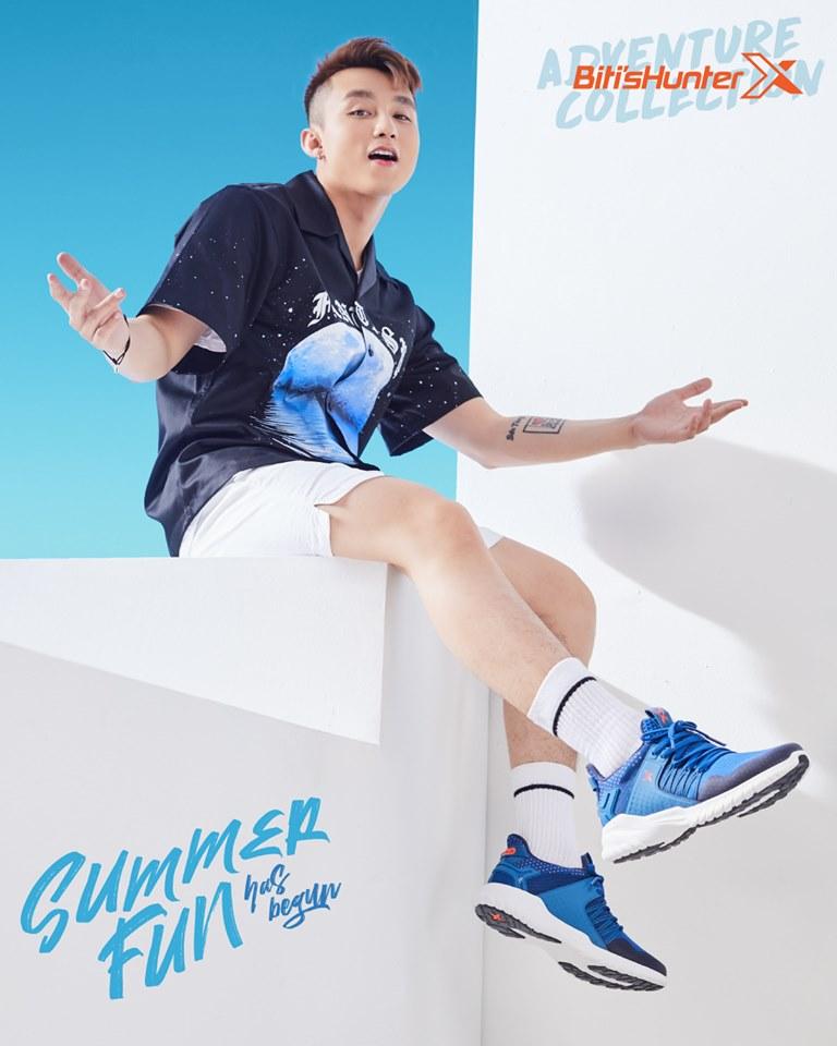 SonTungBR's tweet photo. [#Publicidade] Son Tung M-TP x Bitís Hunter
 
Eles estão chegando em breve !!!!

Obrigado pela sua recomendação !!!
Eu amo todos vocês !!! ❤️❤️❤️

#SONTUNGMTP #MTP #BitisHunter #BitisHunter2K19 #SummerFunHasBegun https://t.co/utrKQlvOtA