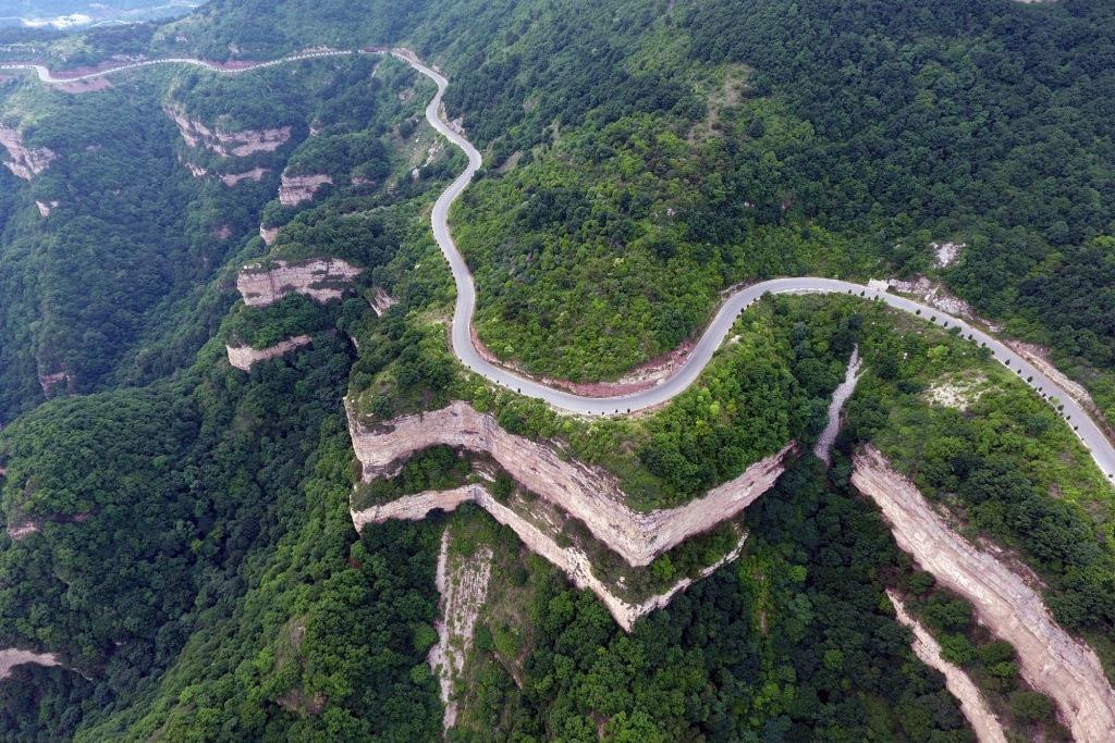FlyOverChina tweet media