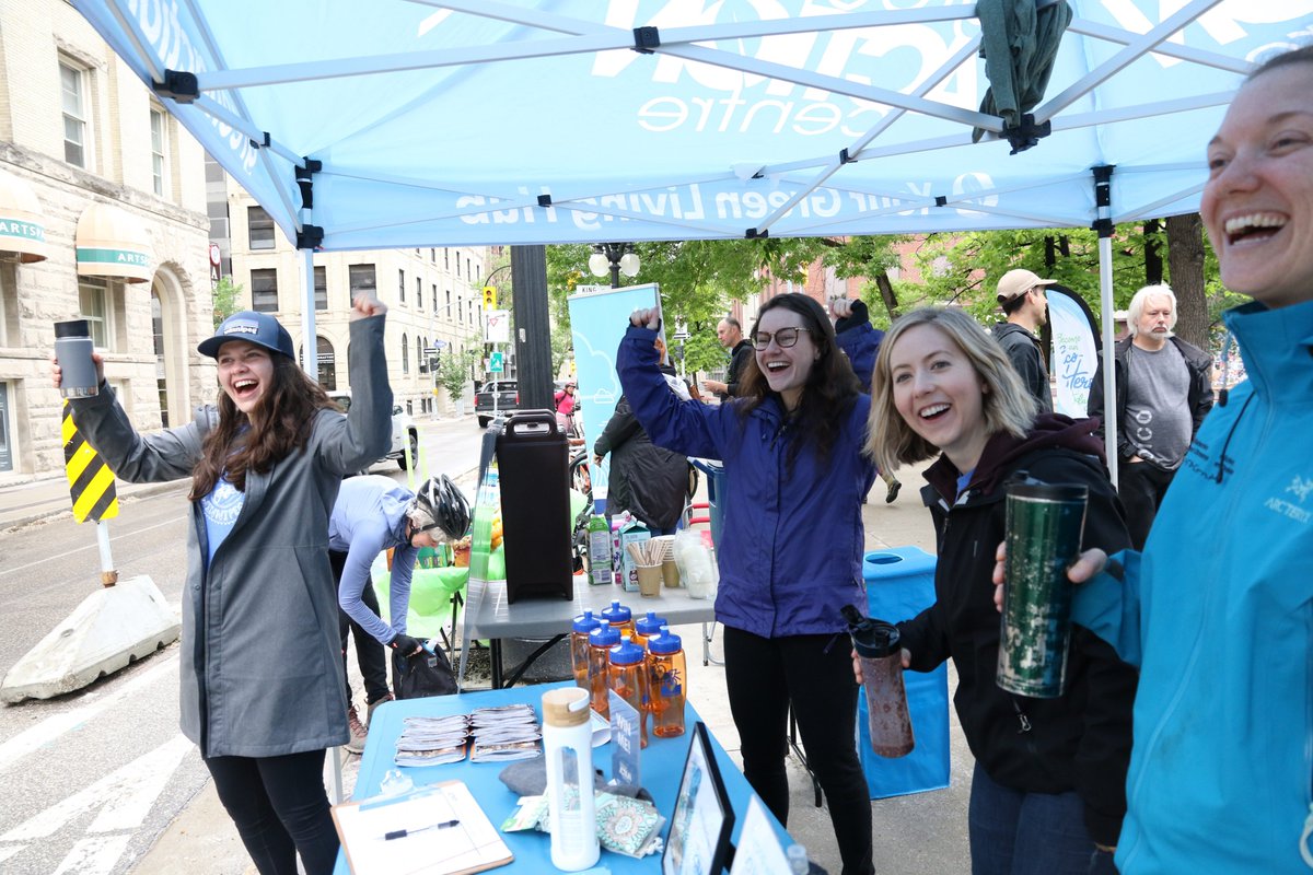 GreenActionCtr's tweet photo. We had tons of fun at our #BiketoWorkDay pit-stop with @picoARCH and our neighbours @cityofwinnipeg! 🚲

If you thought we were the best stop on your morning commute, be sure to tag us in your photos and videos with #BikeWeekBest 🏆 https://t.co/B1AbLPuNSb