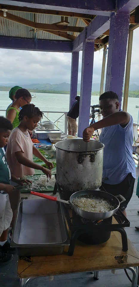 ITAVschools's tweet photo. Today our students are in Livingston. Check out the cooking class where they learned how to make Tapado Garifuna. #VLAstyle #WSP2019 #Guatemala https://t.co/XgbYSvpoVG