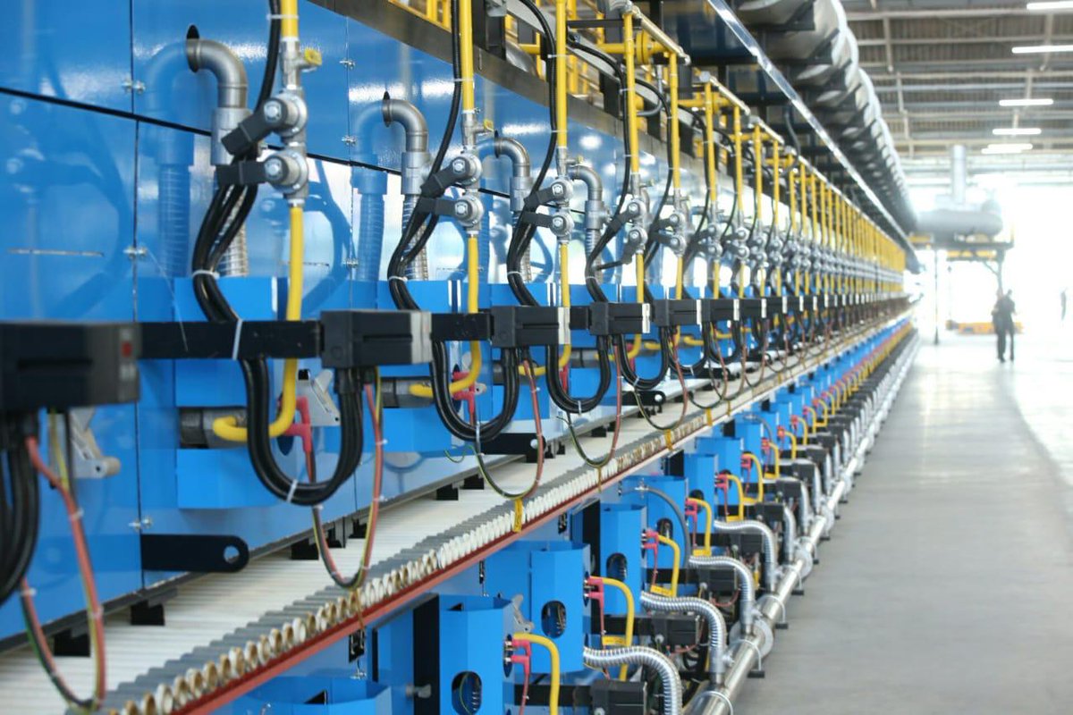 GovSC's tweet image. #Prodec habilita empresas com investimentos de quase R$ 300 milhões em #SC. Através do programa serão gerados 3.500 novos empregos diretos e indiretos no Estado. 👉 sc.gov.br/index.php/noti…