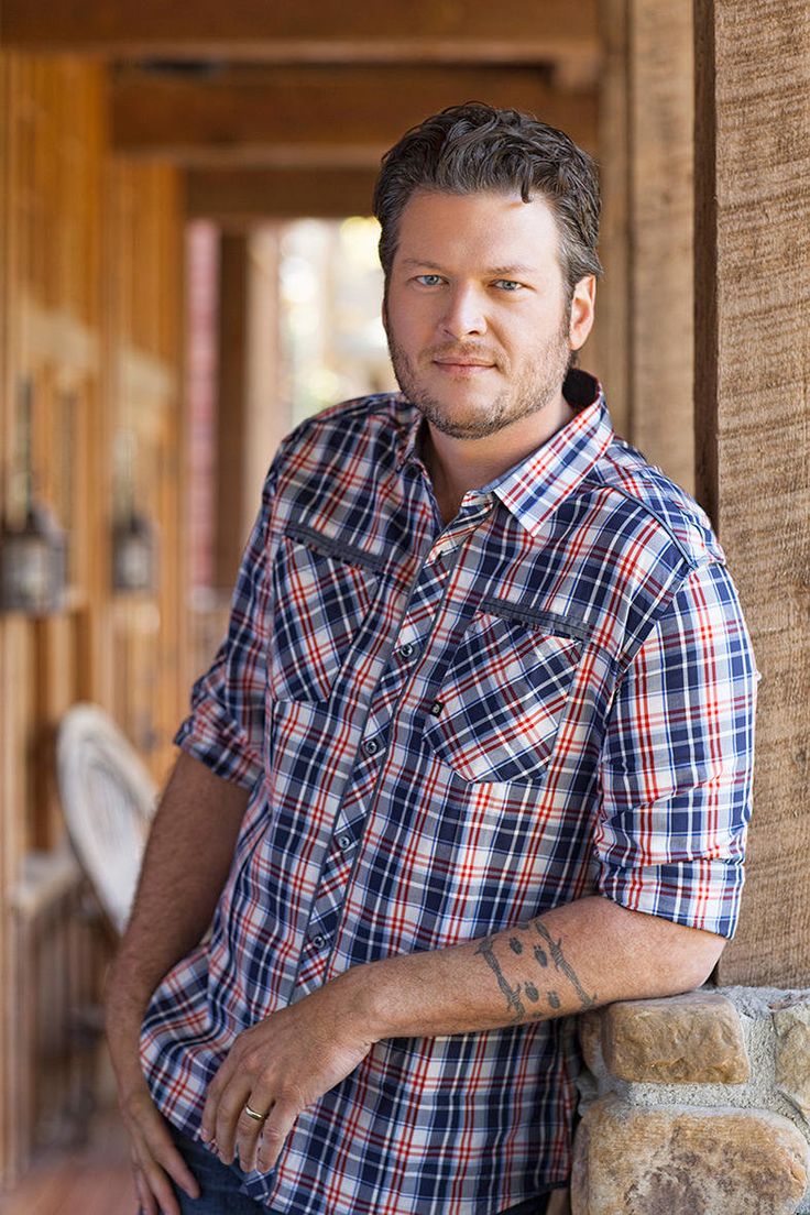 Happy Birthday Blake Shelton! 