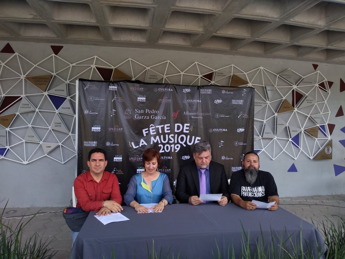 AFmty's tweet photo. INVITAN A FESTIVAL DE MÚSICA EN SAN PEDRO
3 días, del 21 al 23 de junio. 20 bandas. 4 sedes.
La @AFmty, la Secretaría de Cultura del Municipio de San Pedro y FARA FARA Producciones anunciaron la Fête de la Musique (“Fiesta de la Música”) #gratuito al público en general #AFMty https://t.co/e0xUY4mdmE