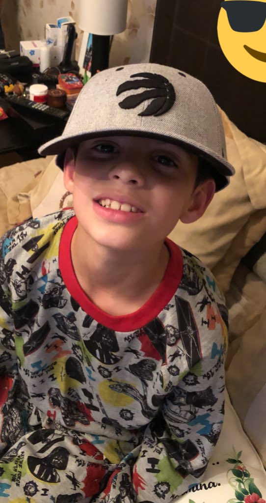 Raptors_Argento's tweet photo. La gorrita del campeonnnnnn!! 

Tal como lo prometí, tras el logro alcanzado se sortea la gorra del Campeón!!! 

Solo tienen que hacer RT y seguirme y ya estás adentro del concurso. 

Domingo a la tarde se sortea! 

#WeTheNorth 
#WeTheChampions https://t.co/k42roYlePe