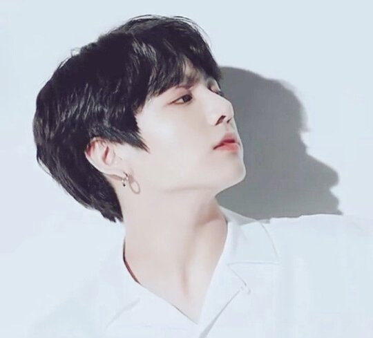 jikookminboys's tweet photo. [ jikook!au • double guy ]

onde jungkook é membro de um grupo de kpop e tem um fc secreto.

ou

onde jimin é fã de um grupo de kpop e odeia a conta de um garoto que sempre ignora a existência de um dos membros: jeon jungkook. https://t.co/v5T9scNKuP