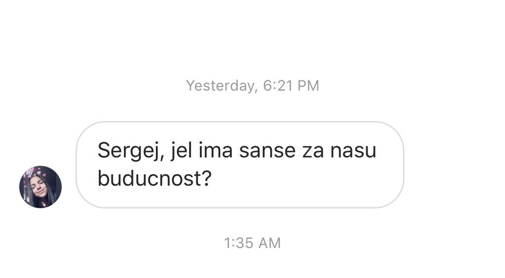 WhistlerDick's tweet photo. Dok god meni neka nepoznata deca u inbox šalju poruke sa ovakvim pitanjima, trebalo bi da se zapitaš @avucic zemljače: šta pogrešno radiš i vredi li to što radiš, ovoga? Da li ti dobijaš ovakve poruke? Šta im kažeš? Koridor, pdv, plate skaču, nove fabrike?? Šta im pričaš?? https://t.co/3BfBN9LPmM
