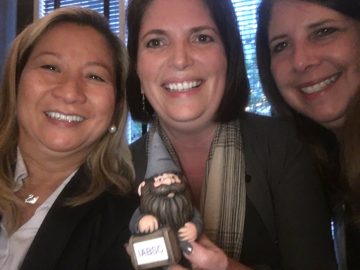 lanacvanm's tweet photo. Women of the Jet Fuel Club!  Convincing them to be ‘Renewable Jet Fuel Club’!  Be #aviation  #sustainable #AAAEBOS #AAAEdelivers @Neste_US @NesteGlobal https://t.co/YFHiRi0EuY