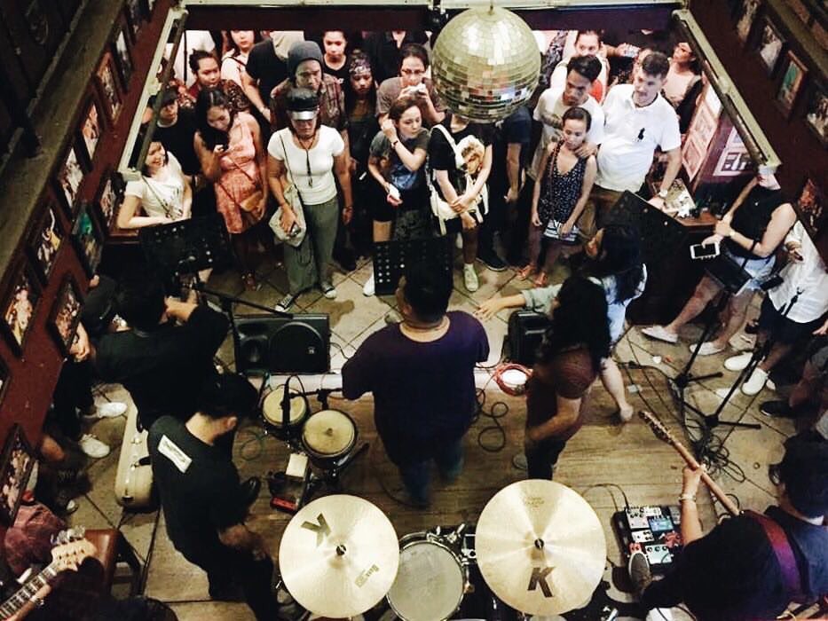 Throwin’ it back to Fete Blues Soul Funk Stage 2017 to tell you that we’re back at it again this year! See y’all in H&amp;J Sports Bar, Makati for #FeteBluesSoulFunk2019 #FetePH25. 

Bring your dancing shoes 😉