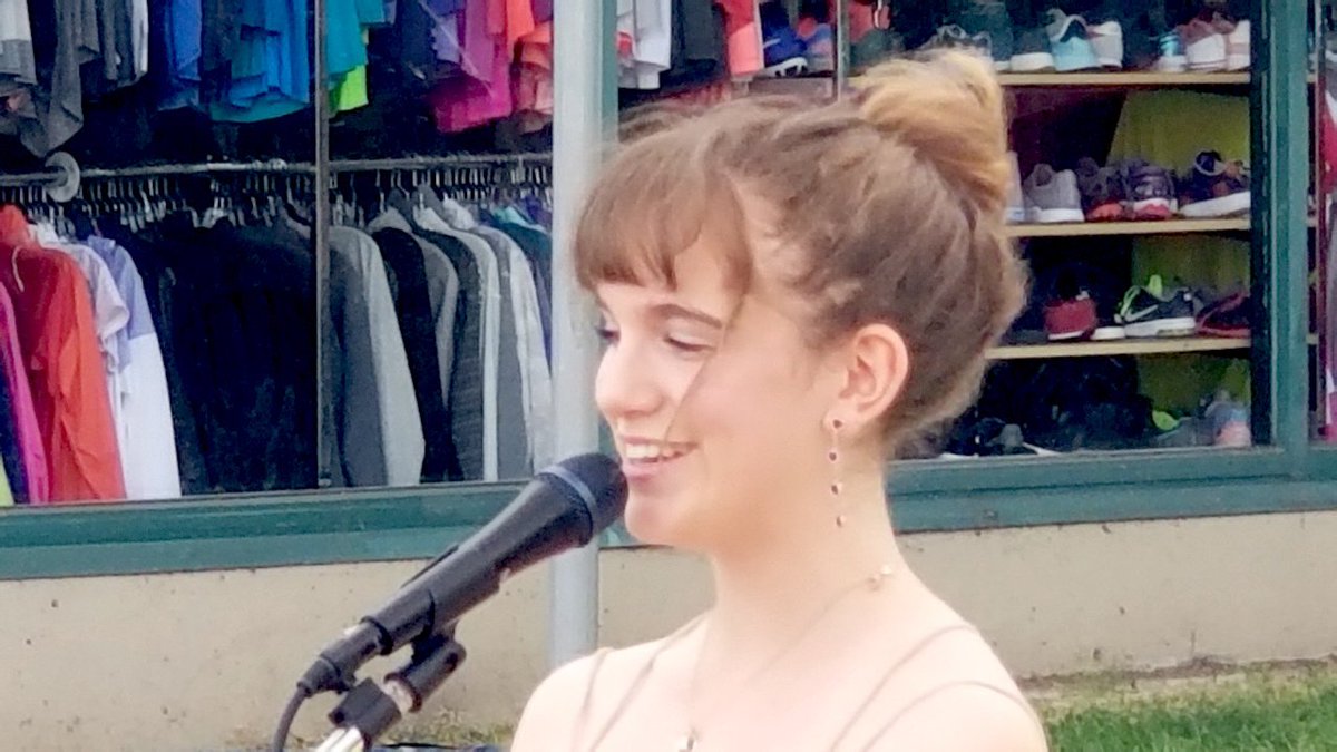 Thank you, everyone, for coming to support Car Free Day & Vancouver's, talented artists 🥰 🙌 this means so much to me that I can perform for you. #CarFreeDay #Vancouver #VancouverArtists