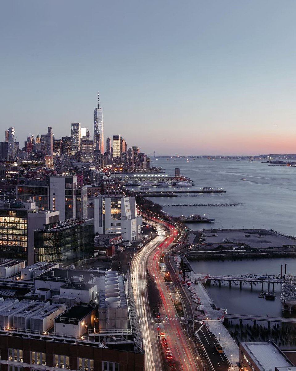 #TheXI, located in the heart of West Chelsea, is home to some of the most breathtaking views of New York City. Click the link in bio to learn more about this architectural accord designed by <a href="/BjarkeIngels/">BjarkeIngels</a>. 📸: gmp3